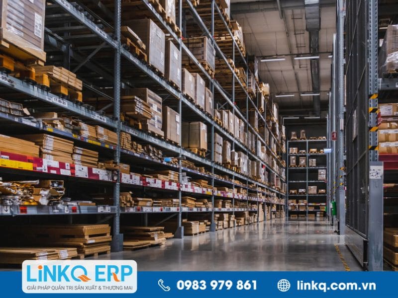 Sử dụng hệ thống tầng và kệ làm kho lưu trữ bán thành phẩm