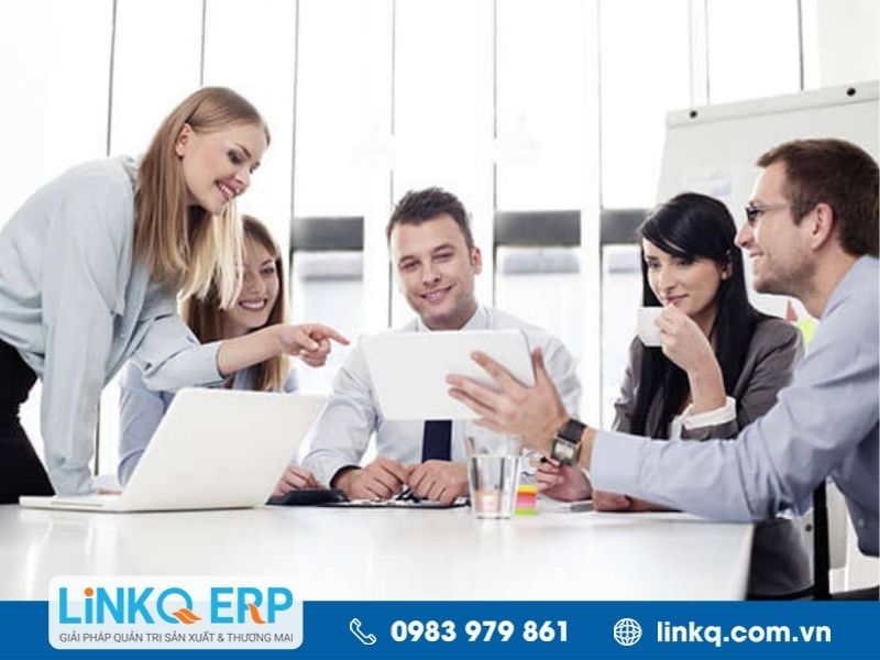 Networking có nghĩa là gì? Chiến lược Marketing chia sẻ kiến thức và kinh nghiệm